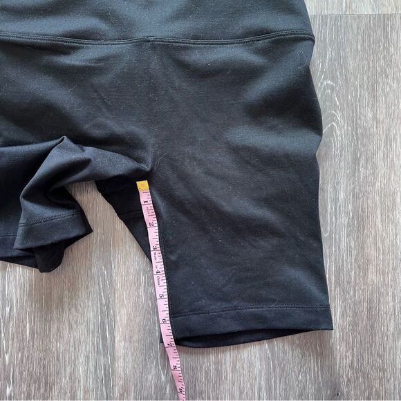 Outdoor voices black 5” biker shorts women’s size S - Picture 6 of 6